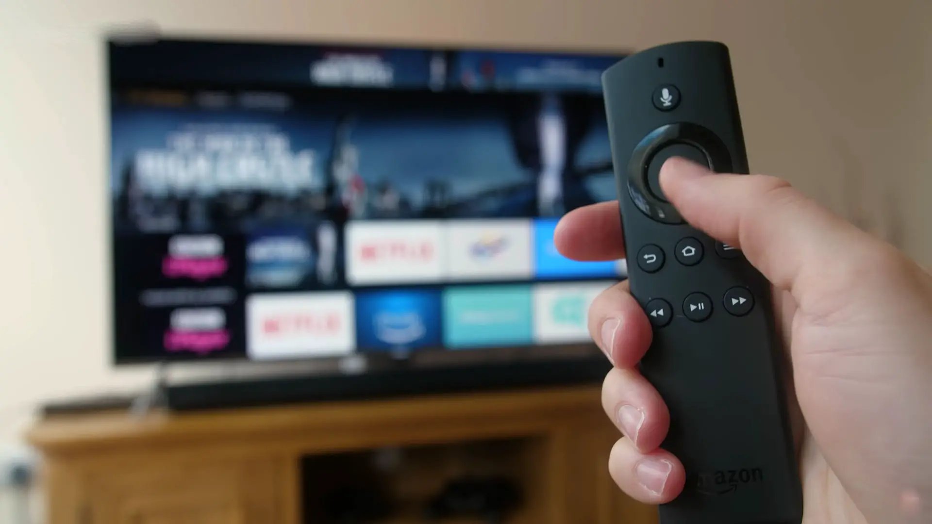 Amazon Firestick Remote Blinking Green (Explained) Watch Binge Repeat